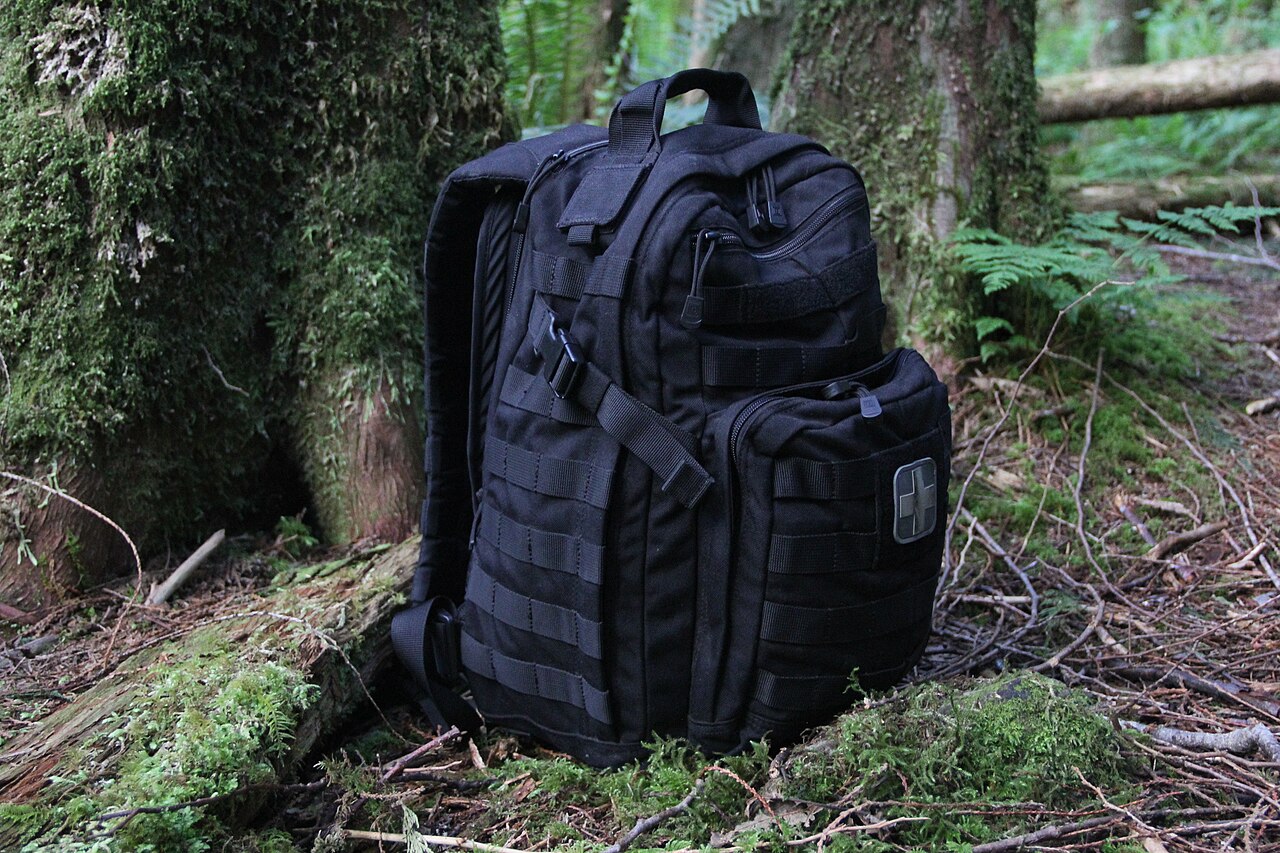 Grupa Azymut – Militär- und Outdoor-Shop – Symbolfoto